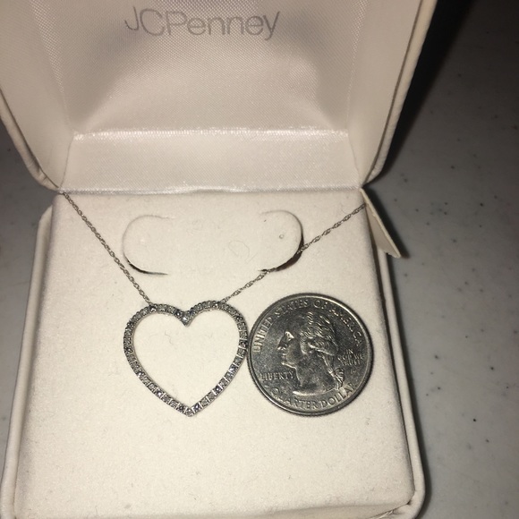 Necklace - Picture 2 of 2